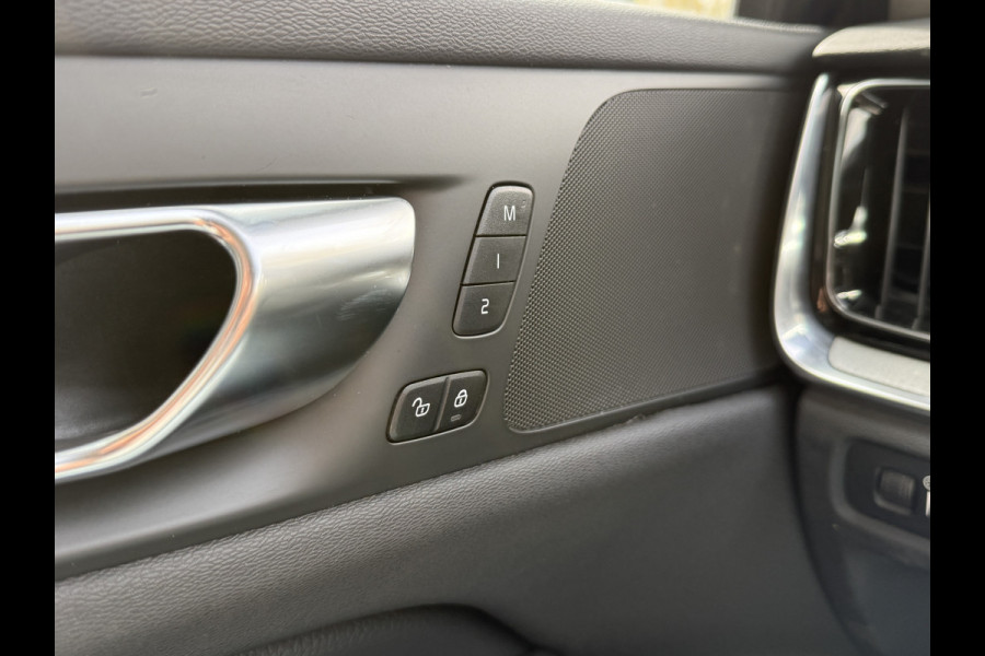 Volvo V60 2.0 B3 R-Design | Trekhaak | Panoramadak | Apple Carplay | Leder