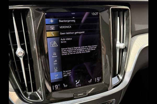 Volvo V60 2.0 B3 R-Design | Trekhaak | Panoramadak | Apple Carplay | Leder