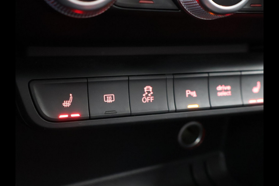 Audi A1 Sportback 1.8 TFSI 192 PK S-TRONIC AUT. S-LINE + SCHUIFDAK | LEDER SPORTINTERIEUR | BOSE | STOELVERWARMING