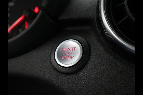 Audi A1 Sportback 1.8 TFSI 192 PK S-TRONIC AUT. S-LINE + SCHUIFDAK | LEDER SPORTINTERIEUR | BOSE | STOELVERWARMING