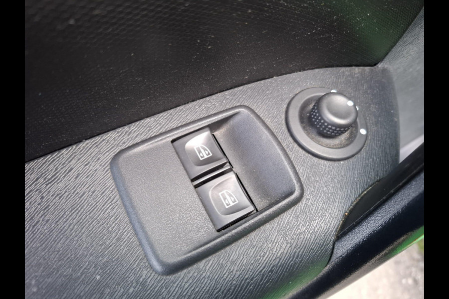 Renault Kangoo 1.5 dCi 90 Energy Comfort Maxi L2H1 / NAVI / CRUISE CONTROLE / TREKHAAK / EURO 6