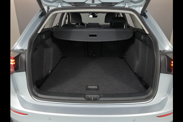 Volkswagen Golf variant Life Edition 1.5 eTSI 85 kW 116PK DSG | Verlengde garantie | 18"LM velgen | Navigatie |