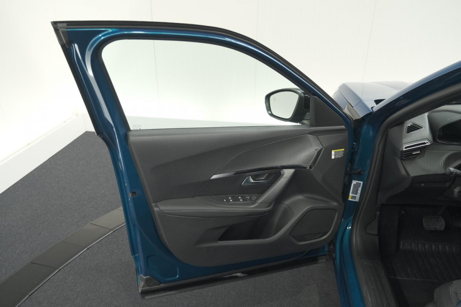 Peugeot 2008 1.2 Hybrid 145 Allure | 360 Camera | Adaptieve Cruise Control | Dodehoekdetectie