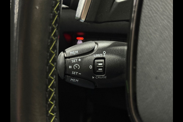Peugeot 208 GT 100PK Aut. Navi Pdc Leder 360° camera Carbon 3D Cockpit Clima Led Cruise