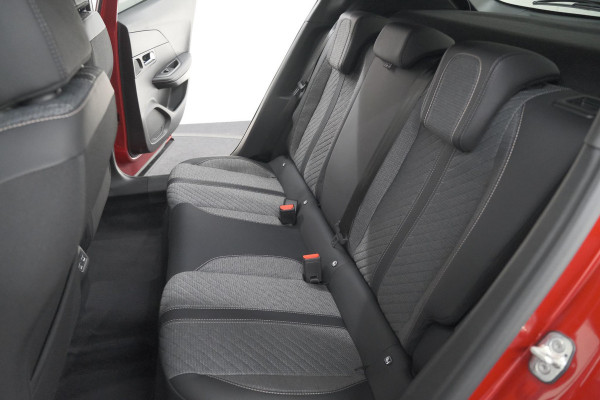 Peugeot 2008 Hybrid 145 e-DCS6 Allure | 360 Camera | Adaptieve Cruise Control | Navigatie | Dodehoekdetectie