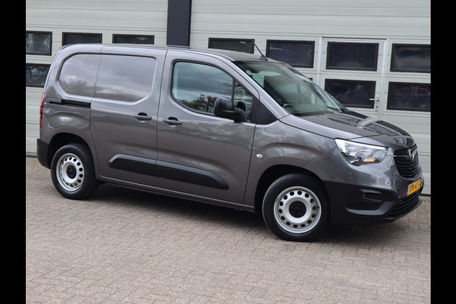 Opel Combo 1.5D 131pk Euro 6 Automaat - Airco - Cruise - Trekhaak