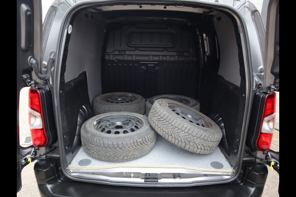 Opel Combo 1.5D 131pk Euro 6 Automaat - Airco - Cruise - Trekhaak