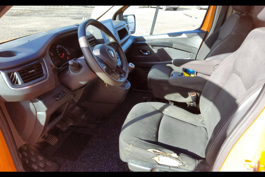 Renault Trafic 150 PK L2H1 - VTV-60-V - GESLOTEN - EURO 6