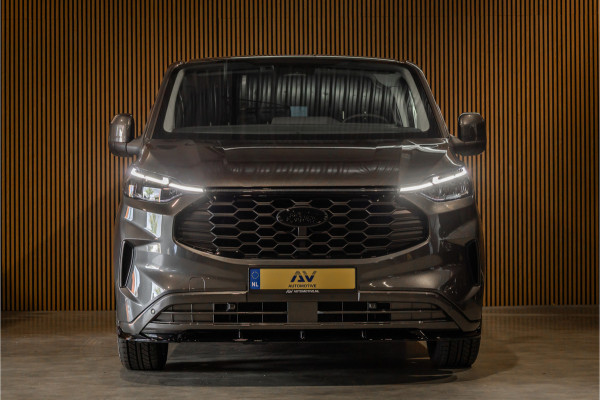 Ford Transit Custom 320 2.0 TDCI 170 PK L2H1 DC | Dubbel Cabine | ACC | Blind Spot | Navigatie | Camera | CarPlay | Lane Assist | Trekhaak | BPM VRIJ | Verlengde fabrieksgarantie tot 12-2029