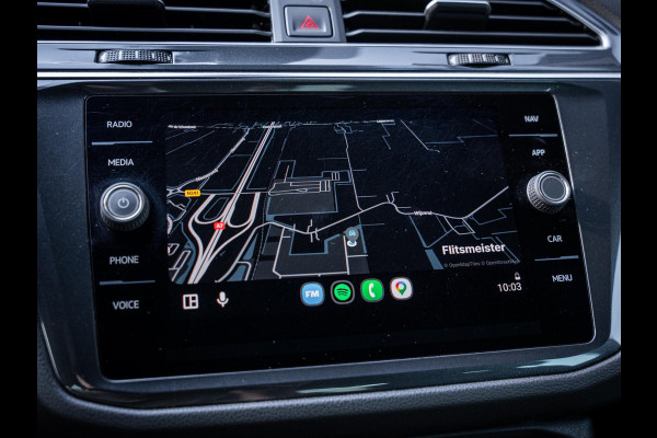 Volkswagen Tiguan 1.5 TSI R-Line Business+ - Pano l Full Led l Camera l ACC l Auto carplay