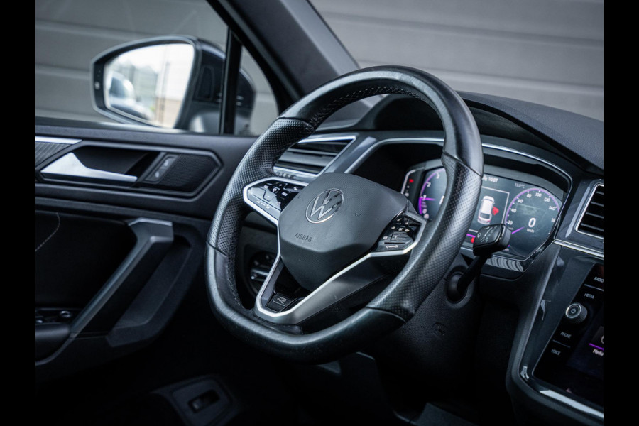 Volkswagen Tiguan 1.5 TSI R-Line Business+ - Pano l Full Led l Camera l ACC l Auto carplay
