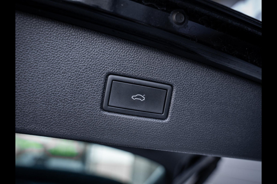 Volkswagen Tiguan 1.5 TSI R-Line Business+ - Pano l Full Led l Camera l ACC l Auto carplay