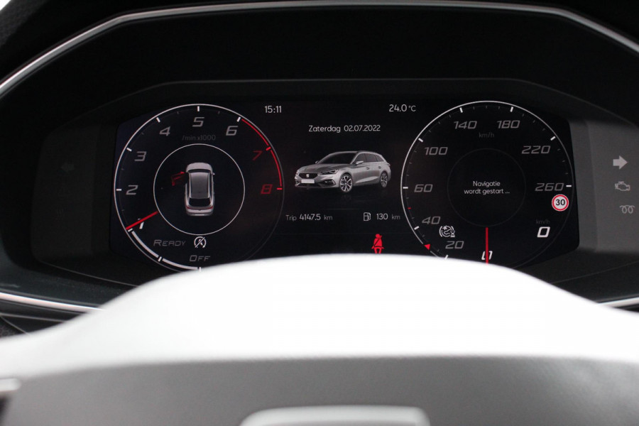 Seat Leon Sportstourer 1.0 TSI Style Nieuw Type ! Navigatie Climate control Cruise adaptive Led Virtual Cockpit Lichtmetalen Velgen Parkeer sensoren Getinte ruiten