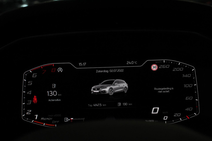 Seat Leon Sportstourer 1.0 TSI Style Nieuw Type ! Navigatie Climate control Cruise adaptive Led Virtual Cockpit Lichtmetalen Velgen Parkeer sensoren Getinte ruiten