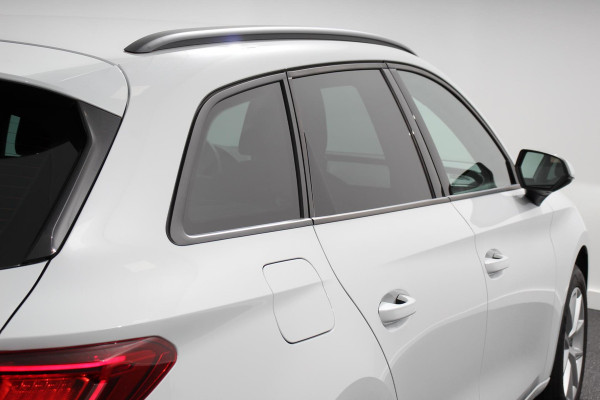 Seat Leon Sportstourer 1.0 TSI Style Nieuw Type ! Navigatie Climate control Cruise adaptive Led Virtual Cockpit Lichtmetalen Velgen Parkeer sensoren Getinte ruiten