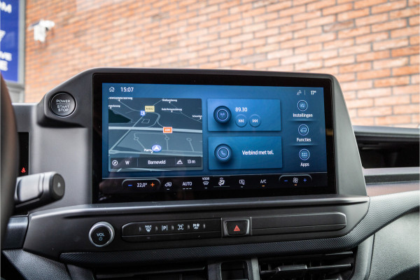 Ford Transit Custom 320 2.0 TDCI 170 PK L2H1 DC | Dubbel Cabine | ACC | Blind Spot | Navigatie | Camera | CarPlay | Lane Assist | Trekhaak | BPM VRIJ | Verlengde fabrieksgarantie tot 12-2029