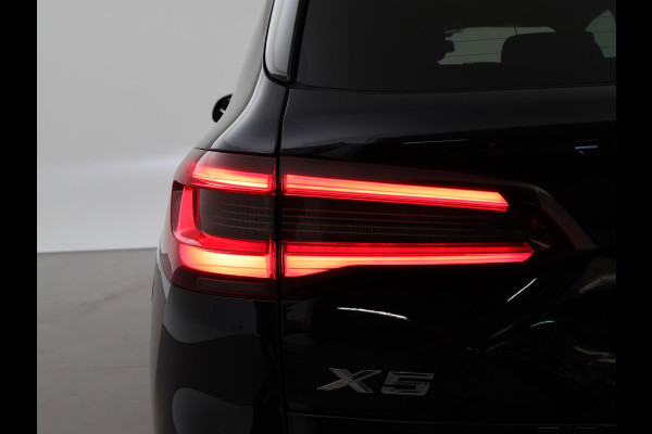 BMW X5 xDrive30d M-SPORT + HEAD-UP | WEGKL. TREKHAAK | ADAPTIVE CRUISE | PANORAMA | SFEERVERLICHTING