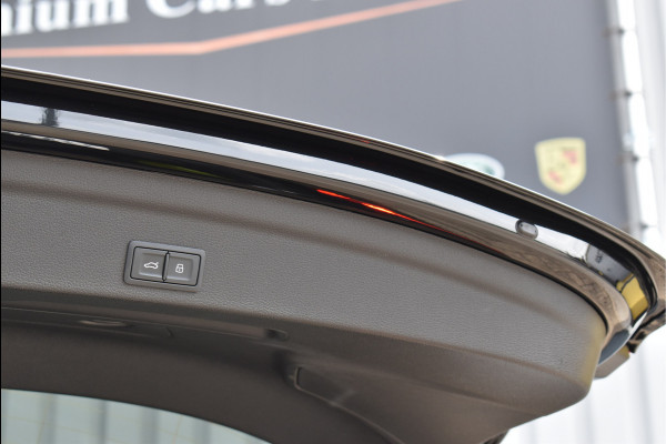 Audi Q3 Sportback 45 TFSI e S-Line 245 Pk Pano RSQ3 Leder Keyless Navi 21 Inch