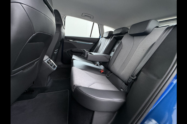 Škoda ENYAQ iV 60 Trekhaak Navi SOH 92% Ecc Cruise Control Camera Apple Carplay Android Auto Pdc Lmv 19" Led P-Assist Led Isofix Keyless Rijstrooksensor Bluetooth Origineel Nederlandse Auto