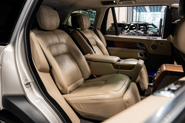 Land Rover Range Rover 2.0 P400e LWB Autobiography *Panorama / Meridian / Massage- & Memory / Surround-view / Soft-close / Keyless*