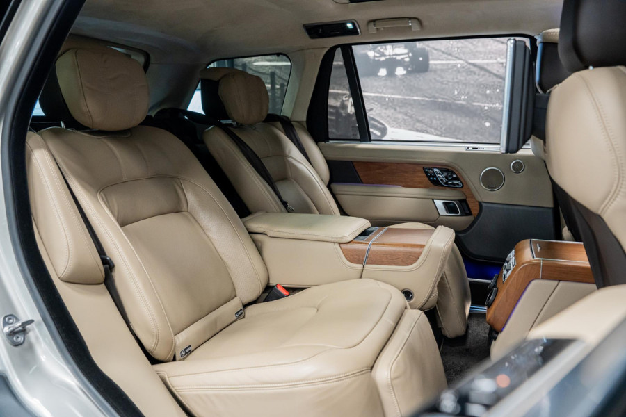 Land Rover Range Rover 2.0 P400e LWB Autobiography *Panorama / Meridian / Massage- & Memory / Surround-view / Soft-close / Keyless*
