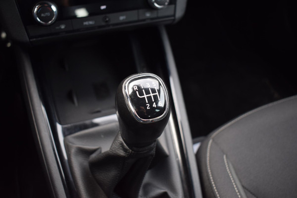 Škoda Kamiq 1.0 TSI Sport Business | Sportstoelen | Apple CarPlay | Climate | Cruise