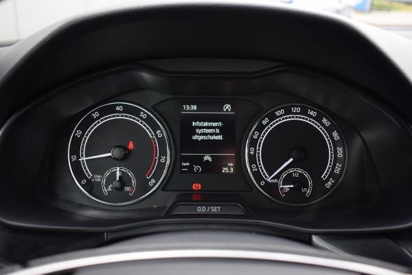 Škoda Kamiq 1.0 TSI Sport Business | Sportstoelen | Apple CarPlay | Climate | Cruise