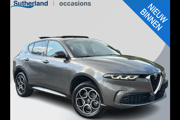 Alfa Romeo Tonale 1.3T PHEV Ti | 360 graden camera | Panoramadak | Stoelverwarming | Navigatiesysteem | Adaptive cruise control | Camera