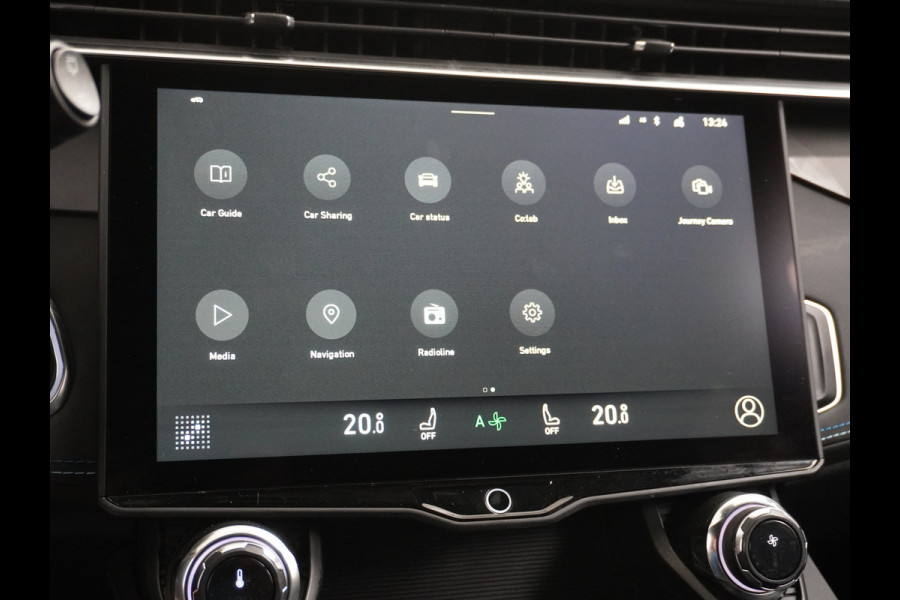 Lynk & Co 01 1.5 PHEV AUT-7 261pk Pano-Schuifdak Lmv 20" 360°Camera Zwarte hemel bekleding Apple Carplay Android Auto Adap.Cruise Navi Pdc Ec Elek.Memory.Stoel File assistent Dodehoek detector Elektrisch bedienbare achterklep Rijstrooksensor Wifi Verkeersbord detectie 425Nm koppel 3,7kw laadvermogen €44.880 Nieuwprijs 1e Eigenaar Origineel NLse auto!