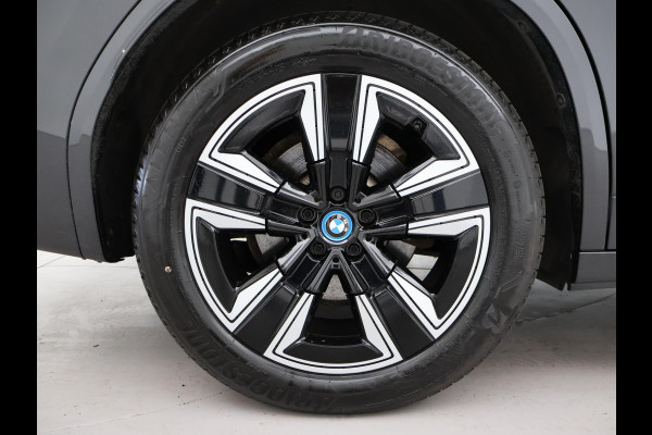 BMW iX3 80 kWh FACELIFT M-SPORT + ELEKTR. TREKHAAK SPORTSTOELEN LEDER | PANORAMA | ADAPTIVE CRUISE | MEMORY