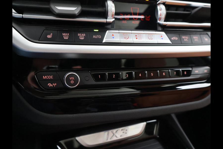 BMW iX3 80 kWh FACELIFT M-SPORT + ELEKTR. TREKHAAK SPORTSTOELEN LEDER | PANORAMA | ADAPTIVE CRUISE | MEMORY