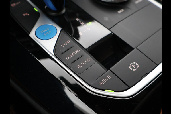 BMW iX3 80 kWh FACELIFT M-SPORT + ELEKTR. TREKHAAK SPORTSTOELEN LEDER | PANORAMA | ADAPTIVE CRUISE | MEMORY
