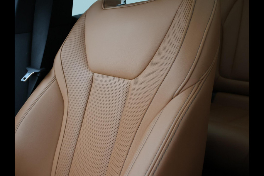 BMW iX3 80 kWh FACELIFT M-SPORT + ELEKTR. TREKHAAK SPORTSTOELEN LEDER | PANORAMA | ADAPTIVE CRUISE | MEMORY