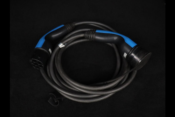 Jaguar I-PACE EV400 S 90 kWh | SOH 84% | Panoramadak | Leder | Head-Up | Carplay | Camera | Park Assist | Full LED | 20'' | Navigatie | DAB | Climate control | Cruise control