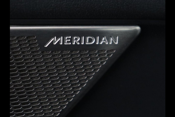 Jaguar I-PACE EV400 S 90 kWh | SOH 84% | Panoramadak | Leder | Head-Up | Carplay | Camera | Park Assist | Full LED | 20'' | Navigatie | DAB | Climate control | Cruise control