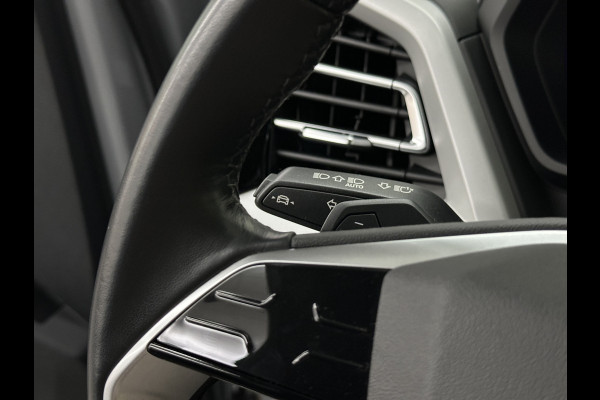 Audi Q4 e-tron 45 Quattro 77 kWh | ACC | Sonos-Sound | Head-Up | 95% SOH | Sportstoelen | Keyless-Entry | Memory | Groot Navi | Virtual-Cockpit | Getint Glas | 3-Zone Clima | Zwarte Hemel | LED | Carplay | Standkachel | Achteruitrij-Camera | Stoelverwarming |