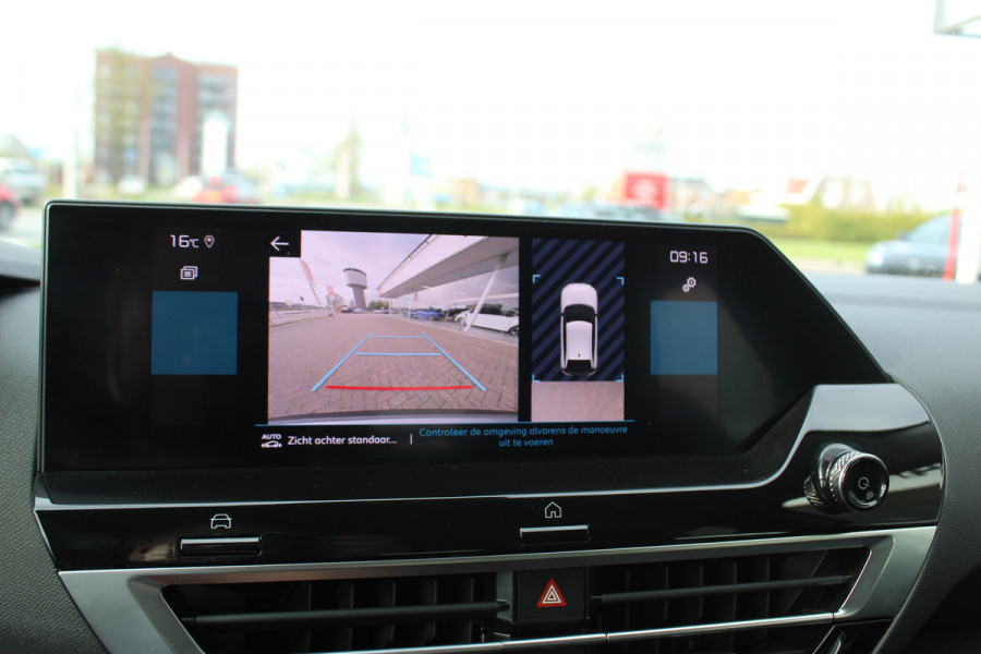 Citroën C4 1.2-130pk Puretech Shine Limited AUTOMAAT ! Gun u het comfort en gemak van een automaat ! Autm. airco, Navigatie, Cruise Control, Climate Control, Lane assist, Stoelverwarming, Camera, Apple CarPlay/Android auto etc.