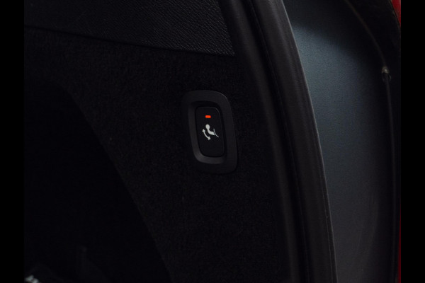 Volvo XC90 2.0 T8 Recharge AWD Ultimate Dark|Panorama |Trekhaak|Massage|Harman Kardon