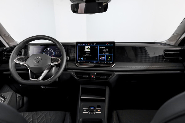 Volkswagen Tiguan 1.5 eHybrid Life | Elek. Trekhaak | Dig. Cockpit | Adapt. Cruise | Stoel-+stuurverw. | PDC | Camera | App. Connect | ECC | LM 18" | 8309