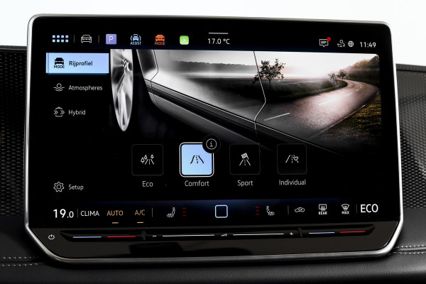 Volkswagen Tiguan 1.5 eHybrid Life | Elek. Trekhaak | Dig. Cockpit | Adapt. Cruise | Stoel-+stuurverw. | PDC | Camera | App. Connect | ECC | LM 18" | 8309