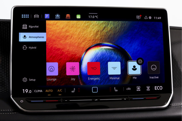 Volkswagen Tiguan 1.5 eHybrid Life | Elek. Trekhaak | Dig. Cockpit | Adapt. Cruise | Stoel-+stuurverw. | PDC | Camera | App. Connect | ECC | LM 18" | 8309