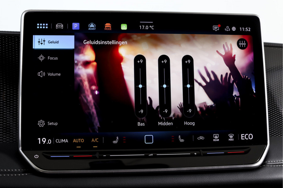 Volkswagen Tiguan 1.5 eHybrid Life | Elek. Trekhaak | Dig. Cockpit | Adapt. Cruise | Stoel-+stuurverw. | PDC | Camera | App. Connect | ECC | LM 18" | 8309