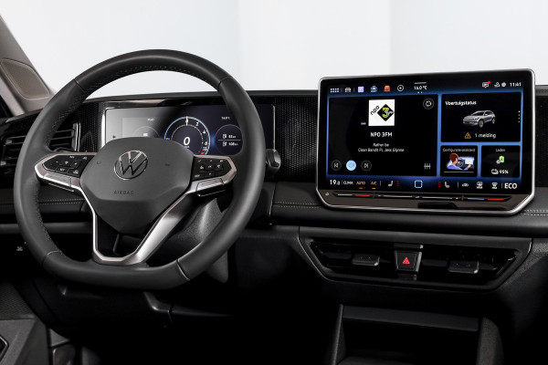 Volkswagen Tiguan 1.5 eHybrid Life | Elek. Trekhaak | Dig. Cockpit | Adapt. Cruise | Stoel-+stuurverw. | PDC | Camera | App. Connect | ECC | LM 18" | 8309
