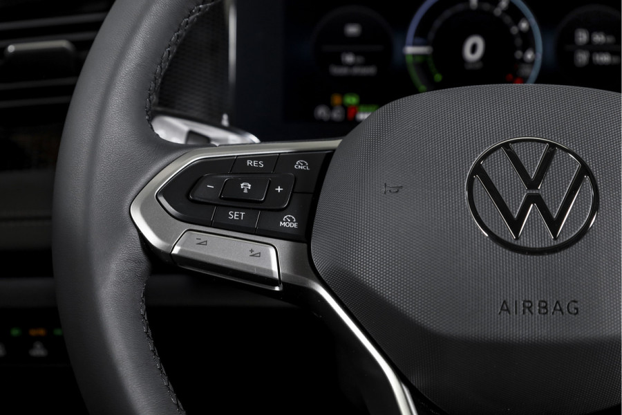 Volkswagen Tiguan 1.5 eHybrid Life | Elek. Trekhaak | Dig. Cockpit | Adapt. Cruise | Stoel-+stuurverw. | PDC | Camera | App. Connect | ECC | LM 18" | 8309