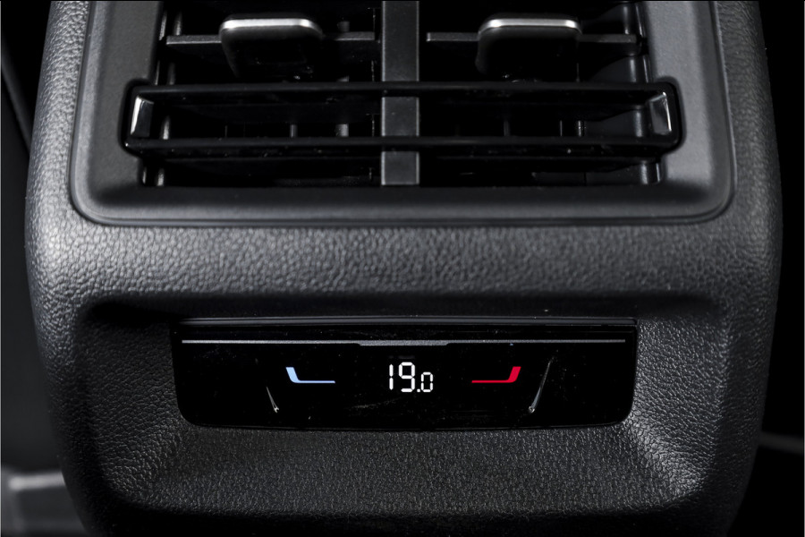 Volkswagen Tiguan 1.5 eHybrid Life | Elek. Trekhaak | Dig. Cockpit | Adapt. Cruise | Stoel-+stuurverw. | PDC | Camera | App. Connect | ECC | LM 18" | 8309