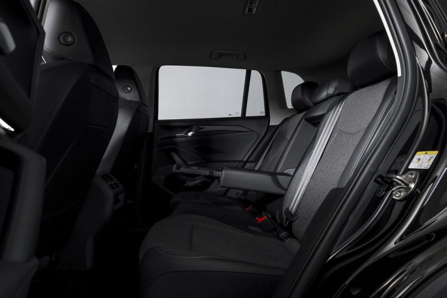 Volkswagen Tiguan 1.5 eHybrid Life | Elek. Trekhaak | Dig. Cockpit | Adapt. Cruise | Stoel-+stuurverw. | PDC | Camera | App. Connect | ECC | LM 18" | 8309