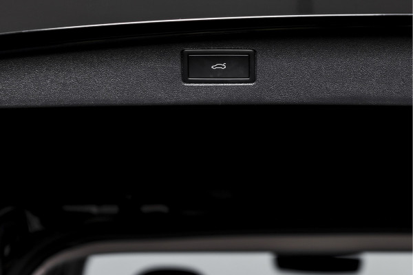 Volkswagen Tiguan 1.5 eHybrid Life | Elek. Trekhaak | Dig. Cockpit | Adapt. Cruise | Stoel-+stuurverw. | PDC | Camera | App. Connect | ECC | LM 18" | 8309