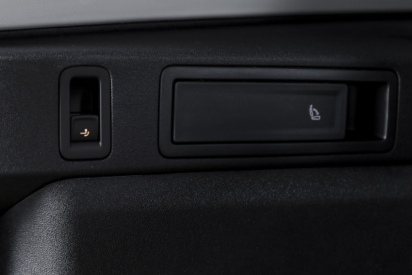 Volkswagen Tiguan 1.5 eHybrid Life | Elek. Trekhaak | Dig. Cockpit | Adapt. Cruise | Stoel-+stuurverw. | PDC | Camera | App. Connect | ECC | LM 18" | 8309