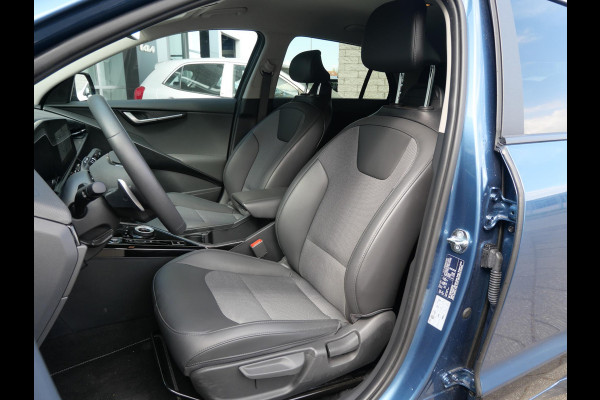 Kia Niro EV Light Advanced 64.8 kWh | Navi | Camera | Carplay | Stoel&stuur verwarming | 3Fase |