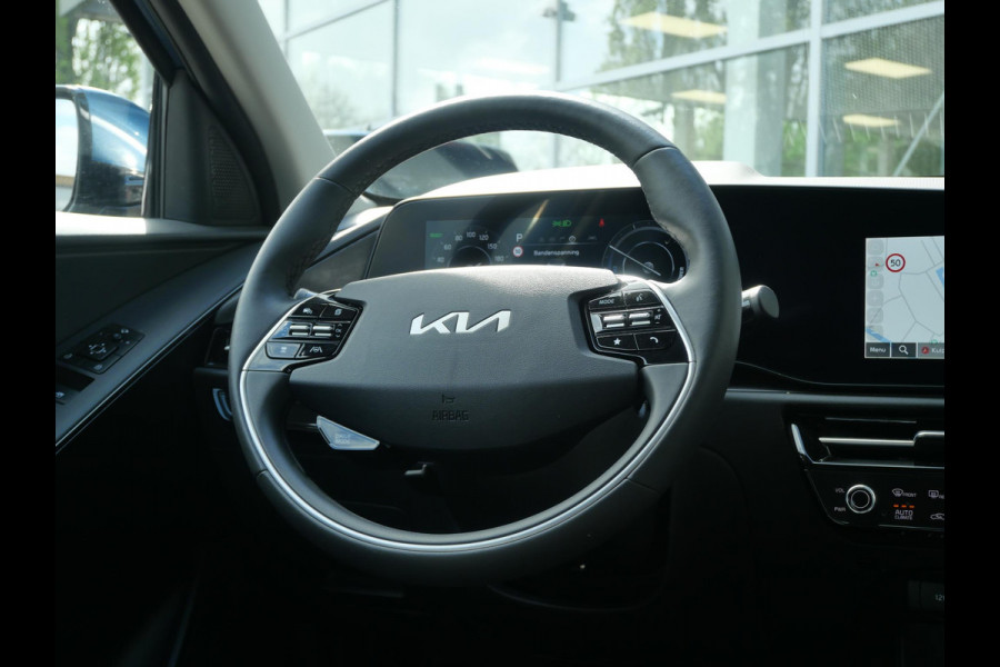 Kia Niro EV Light Advanced 64.8 kWh | Navi | Camera | Carplay | Stoel&stuur verwarming | 3Fase |